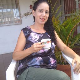 Leslie  avatar