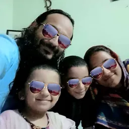 Shiraz avatar