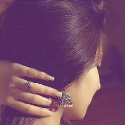 Shubhi singh avatar