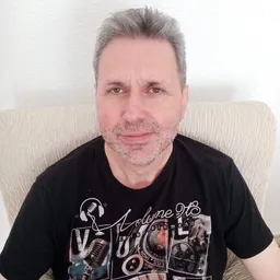 Santiago avatar