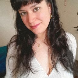M e l i 🌼 avatar