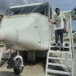 Luis avatar
