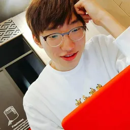 TeeDDub / 티떱 avatar