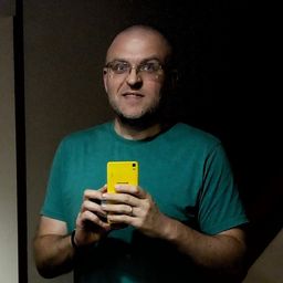 Maks avatar