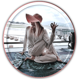 Vibrant Yogini avatar